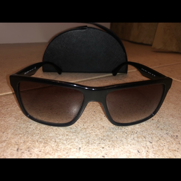 prada 19ss sunglasses